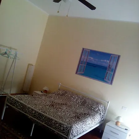 Centro Mare Luna فندق مبيت وإفطار بيزارو